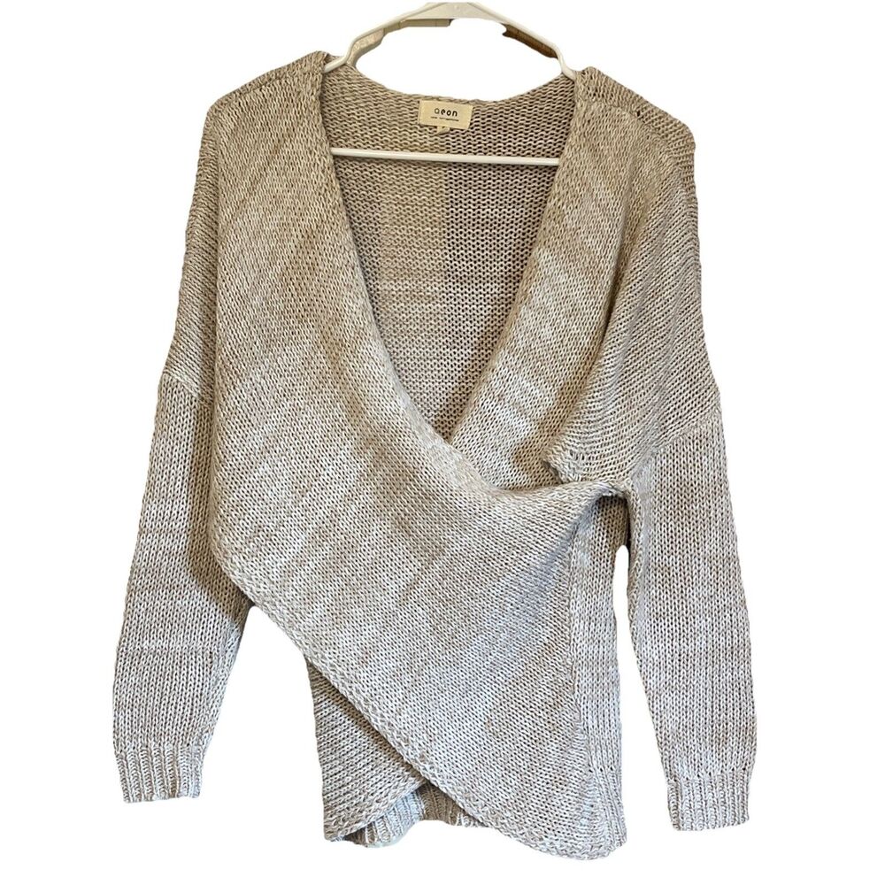 Aeon Los Angeles Woman Oatmeal  Cross Chunky Overlap Wrap Front Knit Sweater Sm